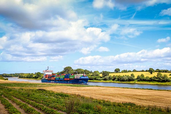 Last Minute Nord-Ostsee-Kanal Kreuzfahrt 2024 buchen