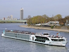 Phoenix Donau Reise RouteDonau Kreuzfahrt ab / bis  Passau