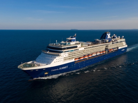 Celebrity Summit Frühbucher Rabatt & Kreuzfahrt Restplätze 2024, 2025 & 2026