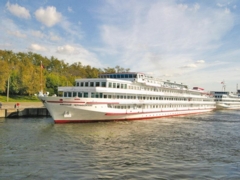  Chernishevsky Schiff - Daten Kabinen Deckplan