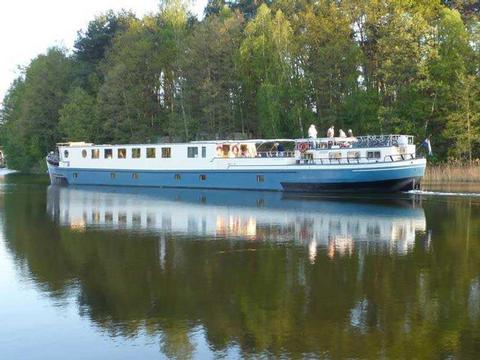 Mecklenburg Kreuzfahrt Reisen 2025, 2026, 2027 & 2028 buchen