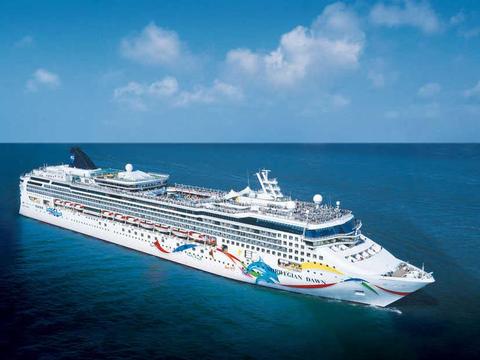 Kreuzfahrt auf der Norwegian Dawn für April 2025 buchen