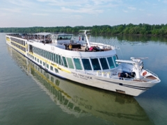 Donau Sonnenfinsternis Reise RouteDonau Kreuzfahrt ab / bis  Passau