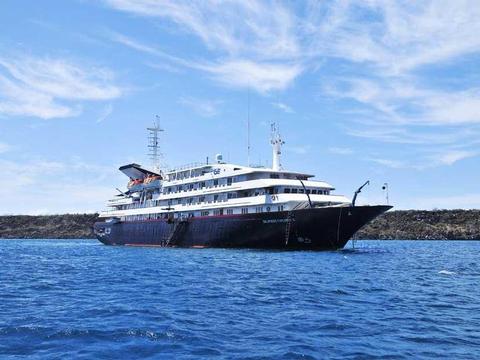 Silver Galapagos Kreuzfahrt Reisen 2025, 2026, 2027 & 2028 buchen