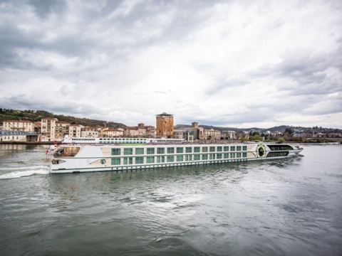 Swiss Emerald Kreuzfahrt Reisen 2025, 2026 & 2027 buchen