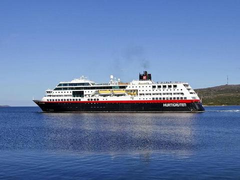 Trollfjord Kreuzfahrt Reisen 2025, 2026 & 2027 buchen