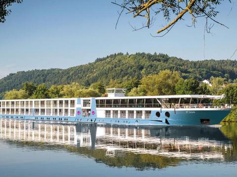 WT Sonata Kreuzfahrt Reisen 2025, 2026, 2027 & 2028 buchen